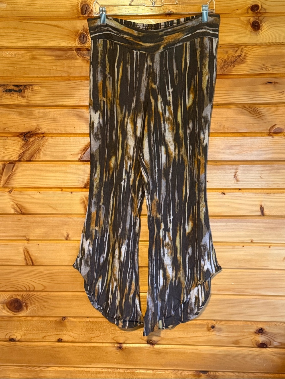Women's Wide-Leg Abstract Print Pants -Brown